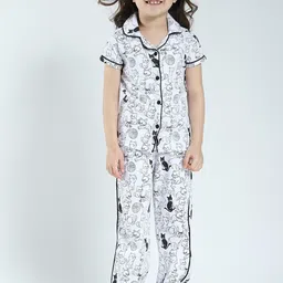 Monte Carlo Girls Printed Lapel Collar Night Suit-image-11