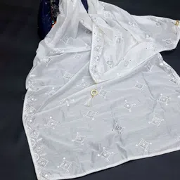NEEL ART Embroidered Dupatta with Sequinned image 5