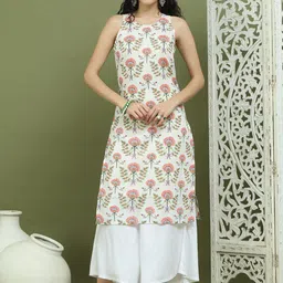 Jompers Floral Printed Sleeveless Straight Kurta With Palazzos-45