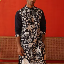 Jompers Men Floral Embroidered Chikankari Floral Kurta-16
