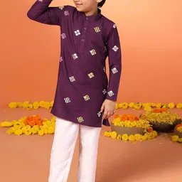 BAESD Boys Ethnic Motifs Embroidered Regular Kurta with Pyjamas-41