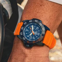 Luminox Men Round Dial & Straps Analogue Multi Function Watch XS.3253.CBNSF.SET image 3