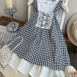 StyleCast x Revolte Girls Printed Sleeveless Pure Cotton Top With Skirt-picture-39