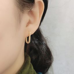 VAGHBHATT Square Hoop Earrings image 3