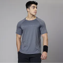 MuscleBlaze Men Pockets Compression T-shirt-image-73