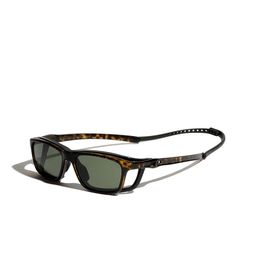 Vintage Unisex Polarised and UV Protected Lens Sports Sunglasses Solo Col 6-51