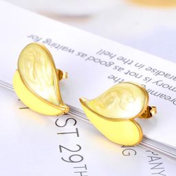 FIMBUL Heart Shaped Studs Earrings-image-70