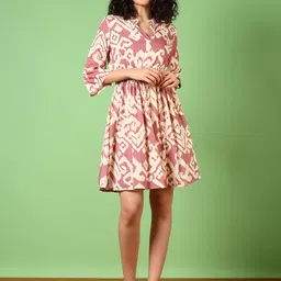 V-Mart Print A-Line Midi Dress-image-76