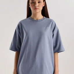 Calvin Klein Jeans Drop-Shoulder Sleeves Pure Cotton Relaxed-Fit T-shirt-picture-14