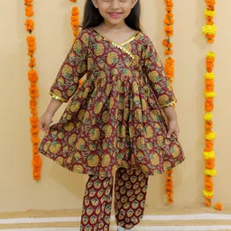 The Mom Store Girls Floral Printed Angrakha Pure Cotton Kurta with Trousers-image-81