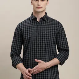 Turtle Buffalo Checked Spread Collar Relaxed Slim Fit Cotton Casual Shirt-image-69