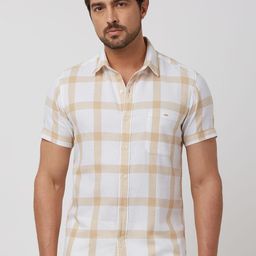 Mufti Men Spread Collar Checked Cotton Slim Fit Casual Shirt-image-89