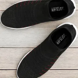 Hilux Men Black Casual Shoes-image-68