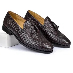 WEDNESDAY LIFESTYLE Men Leather Formal Loafers-picture-44
