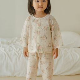 Little Surprise Box LLP Kids Florals Organic Crushed Soft Muslin Cotton Nightsuit-picture-3