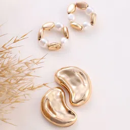 SOHI Set Of 2 Gold-Plated Artificial Beads Beaded Contemporary Studs Earrings-4