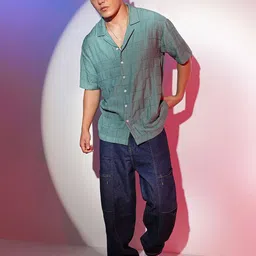 Campus Sutra Men Comfort Opaque Striped Casual Shirt-picture-30