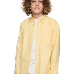 GAP Boys Relaxed-Fit Button-down Collar Oxford Shirt-image-8