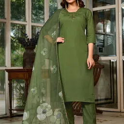 KALINI Women Green Chanderi Silk Embroidered Kurta Sets-picture-14