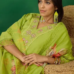 Sangria Embroidered Kurta With Trouser & Dupatta image 1