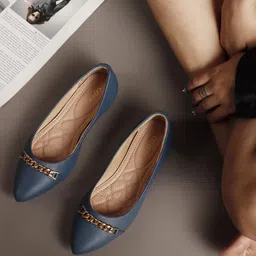 CORSICA Women Open Toe Flats with Buckles-51