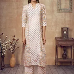OZIA Ethnic Motifs Printed Mandarin Collar Straight Gotta Patti Kurta With Trousers-picture-24