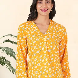 angloindu Floral Printed Regular Top-image-32