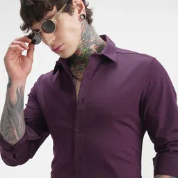 HIGHLANDER Men Slim Fit Solid Spread Collar Formal Shirt-picture-21