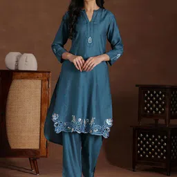 Libas Floral Embroidered Mandarin Collar Roll-Up Sleeves A-Line Tunic & Palazzos-image-82