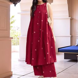 Aaghnya Women Red Viscose Rayon Kurta Sets-image-11