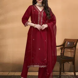 Anouk Floral Embroidered V-Neck Regular Straight Kurta With Trouser With Dupatta-picture-17