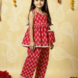 Nauti Nati Girls Floral Printed Pure Cotton Kurta With Trousers-picture-15