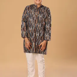 The Mini Trunk Boys Abstract Printed Kurta with Pyjama-8