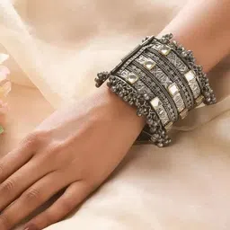Sangria Oxidised Beaded Bangle-24