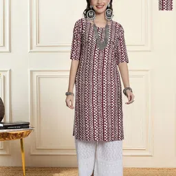 HERE&NOW Selection Of 2 Geometric Printed Round Neck Straight Kurtas-image-39