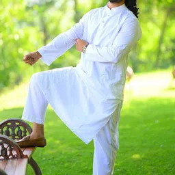 Baraqah Men Flared Sleeves Thread Work Pathani Kurta image 3