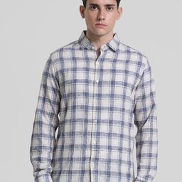 Snitch Men Smart Spread Collar Checked Cotton Slim Fit Casual Shirt-image-33