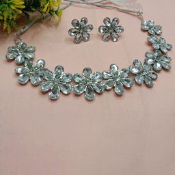 AL ADAM FASHION Sliver-Plated Stone-Studded Jewellery Set-image-96