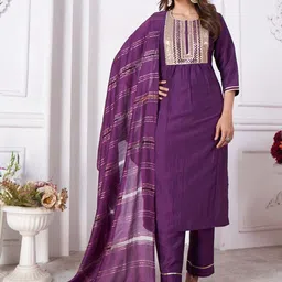 DIVASTRI Yoke Design Sequinned Kurta With Trouser And Dupatta-10