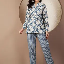 CORSICA Floral Printed V-Neck Pure Cotton Top With Trousers Co-Ords-picture-31