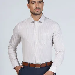 Blackberrys Men Slim Fit Cutaway Collar Opaque Geometric Printed India Slim Casual Shirt-image-10