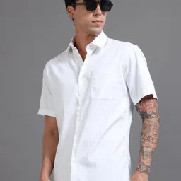 RIGS AND RAGS Men Custom Fit Spread Collar Solid Satin Casual Shirt-image-94