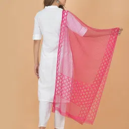 LA FEMINAE Dupatta image 3