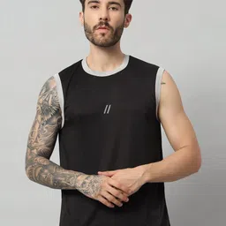 ATICX Men Brand Logo Colourblocked Slim Fit T-shirt-picture-21