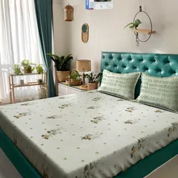 KLOTTHE Green And Yellow Floral Printed Cotton 400 TC Double Bedsheet Set 2.50 m x 2.20 m-image-4