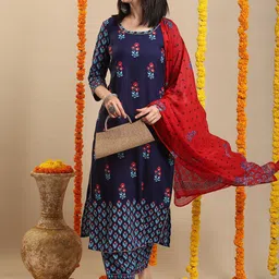 Anni Designer Floral Printed Regular Straight Kurta with Palazzos & Dupatta-3