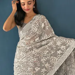 Anouk Embellished Sequinned Saree image 5