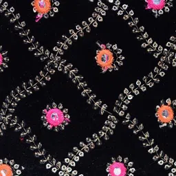ARTKLIM Embroidered Sequinned Box Clutch image 4
