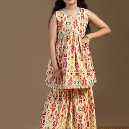 SangriaPrinted Pure Cotton V Neck Kurta With Trouser & Dupatta Set-image-85