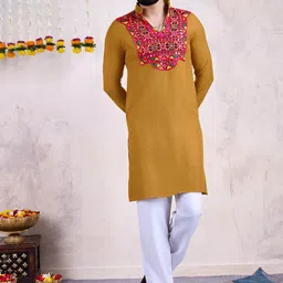SHUBHVASTRA Men Thread Work Kurta-image-17